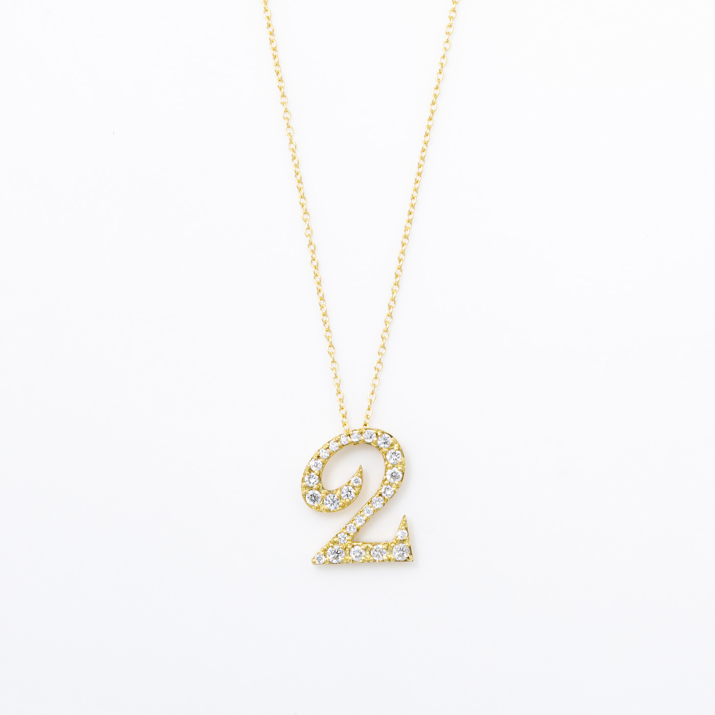 ナンバーネックレスを取り扱う ラボグロウンダイヤモンド専門店September５の数字の２のイエローゴールドネックレス